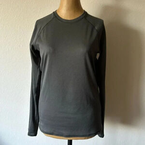 Patagonia sz S grey Capilene Midweight long sleeve great pre owned condition